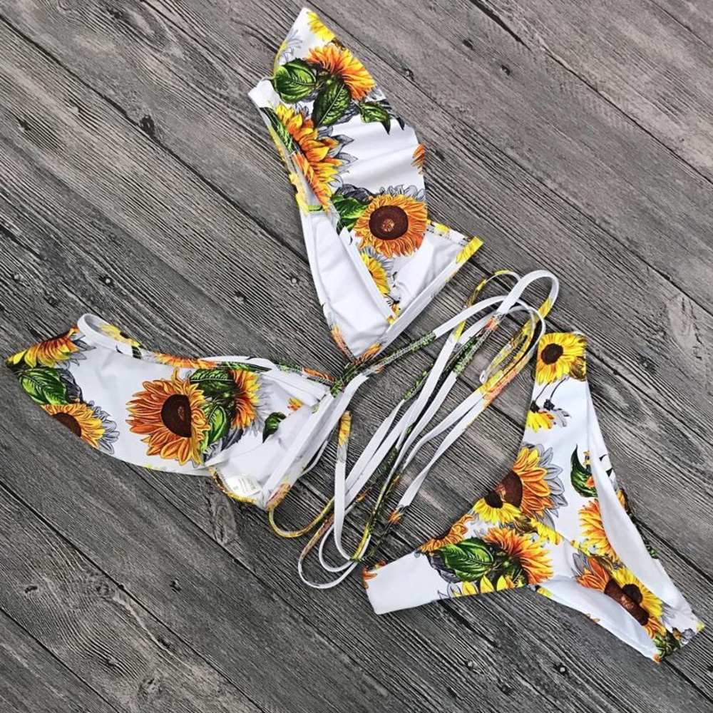 ❗️LAST ONE❗️Sunflower Ruffle Brazilian Bikini SetJ - Picture 3 of 4